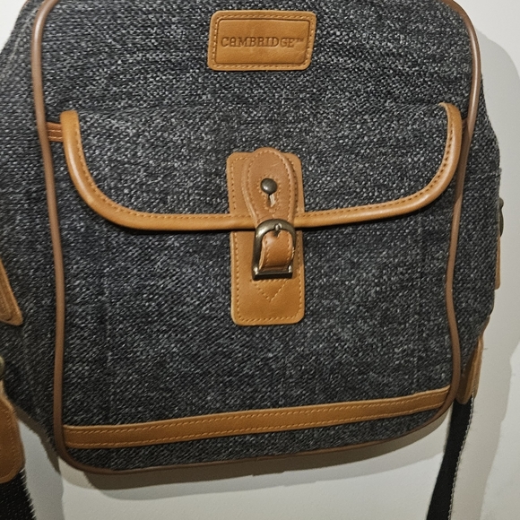 Made in the UK Cambridge Satchel Company bag - Picture 2 of 4